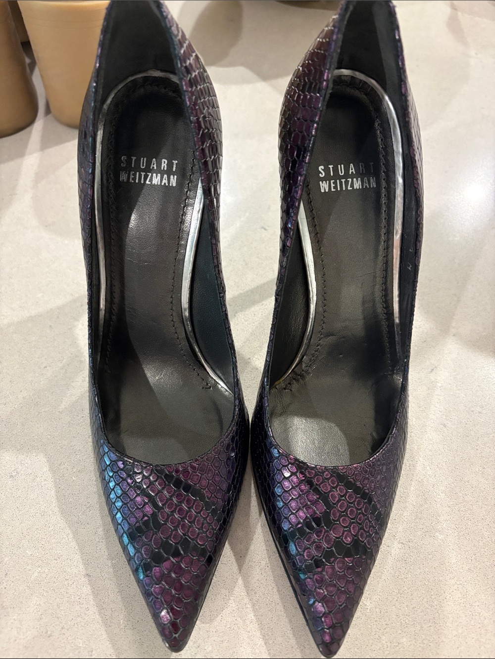 Stuart Weitzman 7.5 black and purple snake skin 4.5” heels worn only once